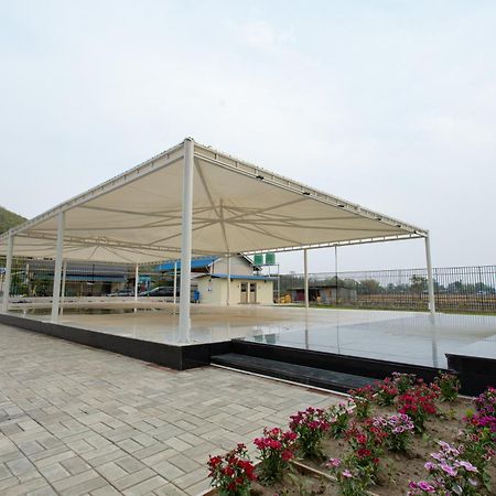 Radiant Club & Resort Imphal Eksteriør bilde